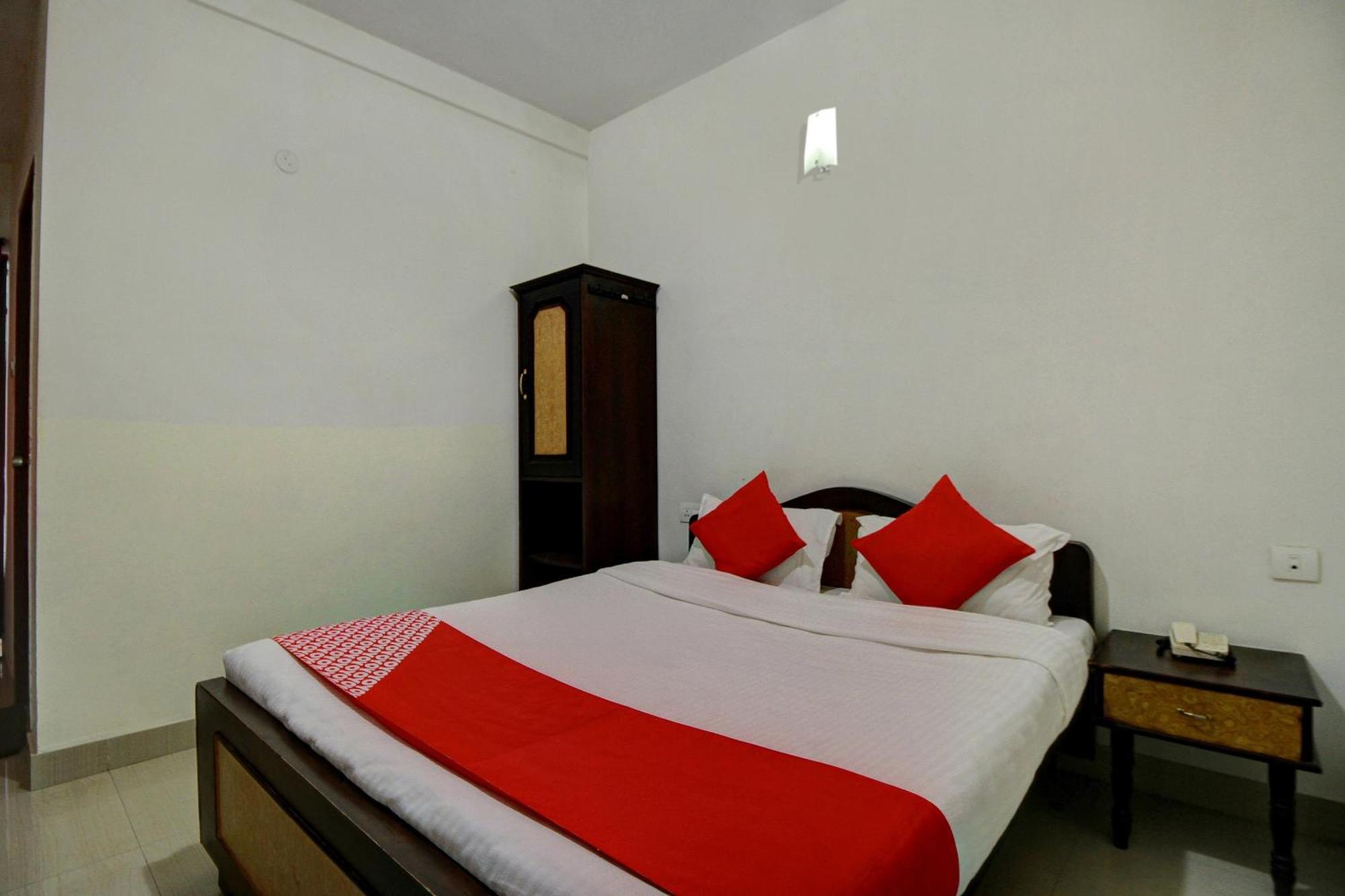 Hotel Rj Inn Kodaikanal Eksteriør bilde
