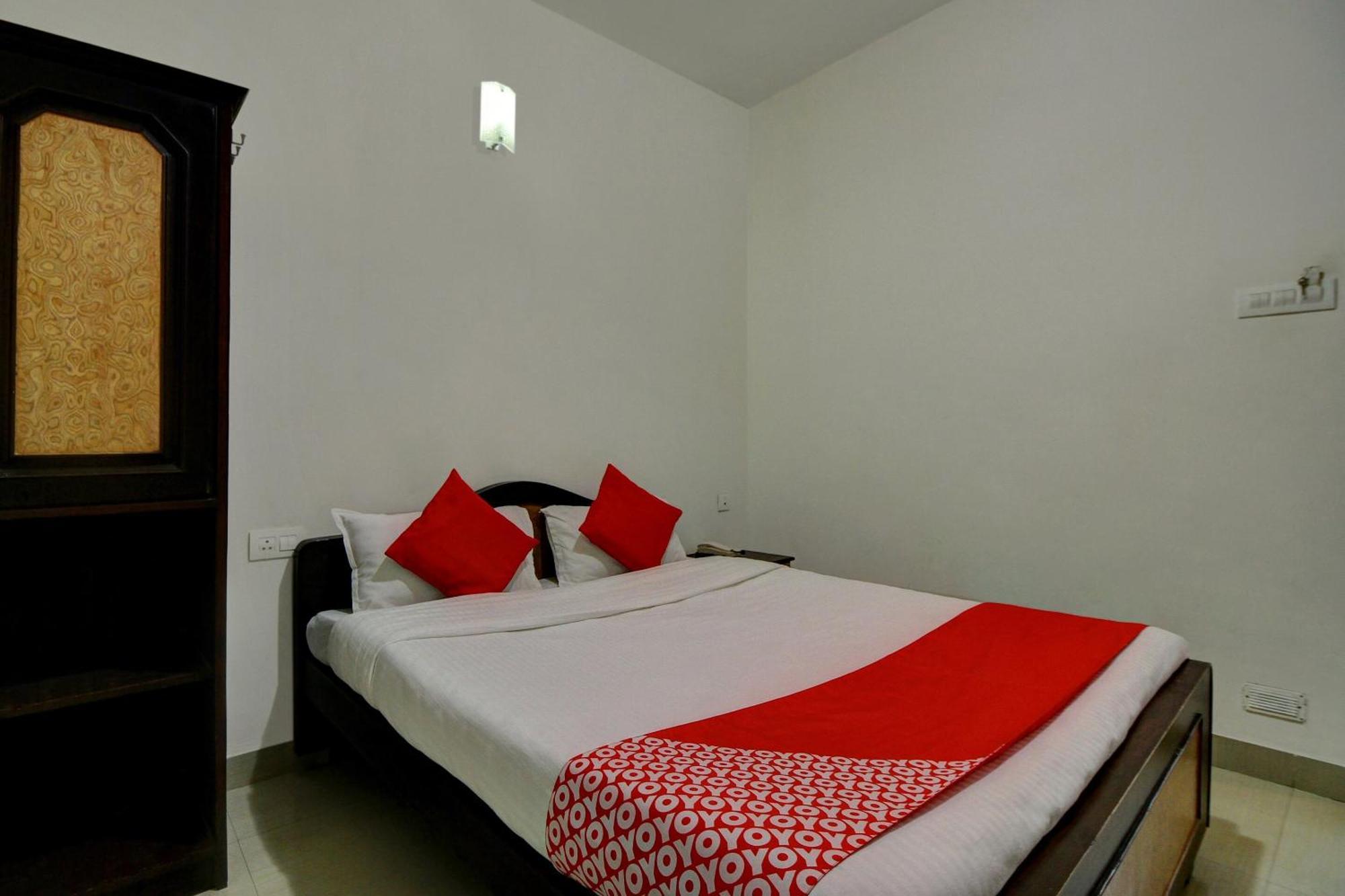 Hotel Rj Inn Kodaikanal Eksteriør bilde
