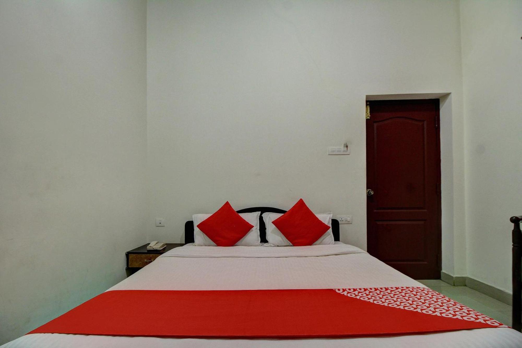Hotel Rj Inn Kodaikanal Eksteriør bilde